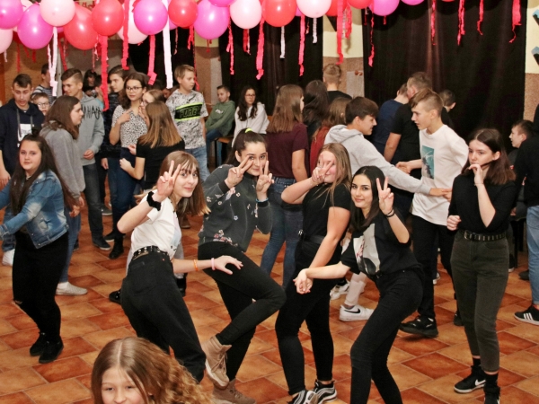 Tańce w Szkole Podstawowej